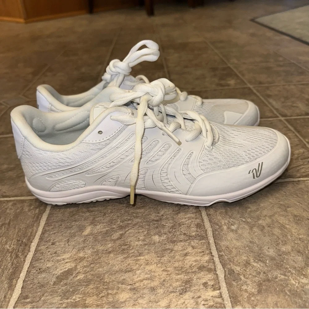 Varsity Rise 2 White Cheer Shoes Lightweight, RallyFlex Breathable Mesh, Gym - Picture 2 of 9